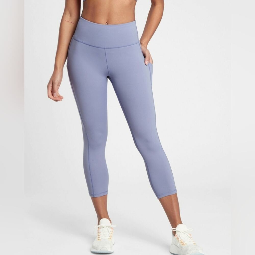 Athleta Purple Ultimate Stash Pocket Capri Leggings XL
